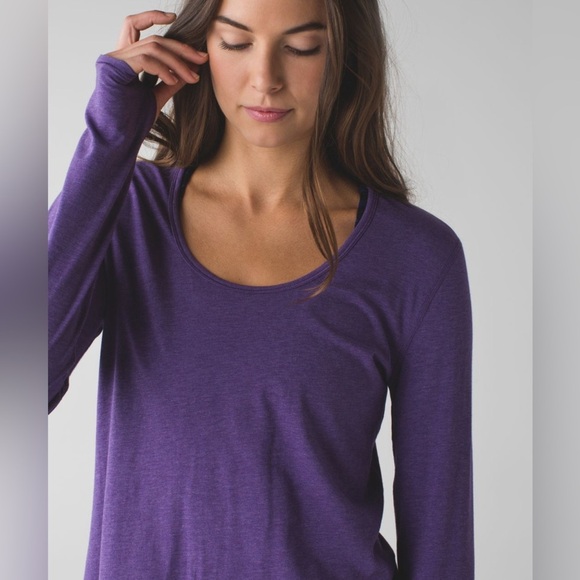 Lululemon Yogini 5 Year Long Sleeve Tee in Heathered Bold Violet - Picture 3 of 9